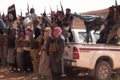 داعش يهجر قرية كاملة لتعاون 4 من أبنائها  مع القوات العراقية جنوب الموصل