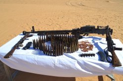فيديو للأسلحة التي تم حجزها بعد تسليم إرهابي نفسه في تمنراست