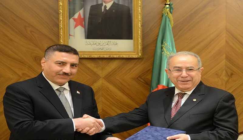 السفير العراقي الجديـد يتسلّم ملف السجناء