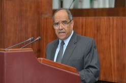لكصاسي حطّم الدينار ومنح الضّوء الأخضر لمافيا تبييض الأموال