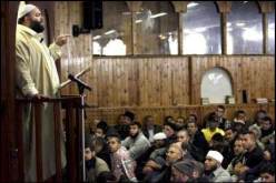 400 إمام من بينهم 120 جزائري تكفلوا بإمامة المهاجرين في مساجد فرنسا خلال شهر رمضان