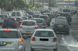 النقل الجماعي المتطور الحل الوحيد لأزمة الاختناق المروري بالمدن الجزائرية