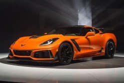 بالصور..”جنرال موتورز” تكشف عن  “كورفيت” السيارة الأسرع في العالم