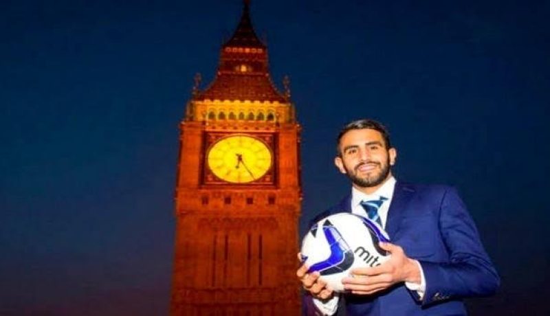 محرز يتوج كأفضل شخصية رياضية في انجلترا