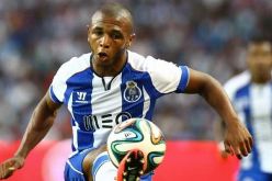 براهيمي يحدد وجهته ويفضل الدوري الإنجليزي