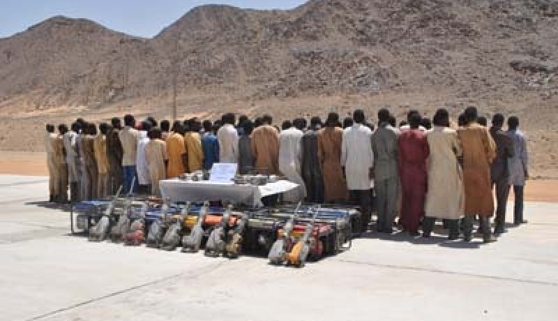 توقيف 95 منقبا عن الذهب في الجنوب