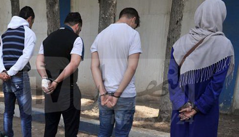 توقيف 8 أشخاص من بينهم شابتين بتهمة انشاء محل للفسق والدعارة بالأغواط 