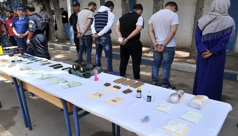 تفكيك شبكة نصب واحتيال والسرقة بالعنف في العاصمة