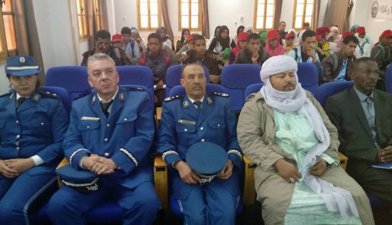 بالصور.. أمن تمنراست يحسس التلاميذ من مخاطر الأنترنت