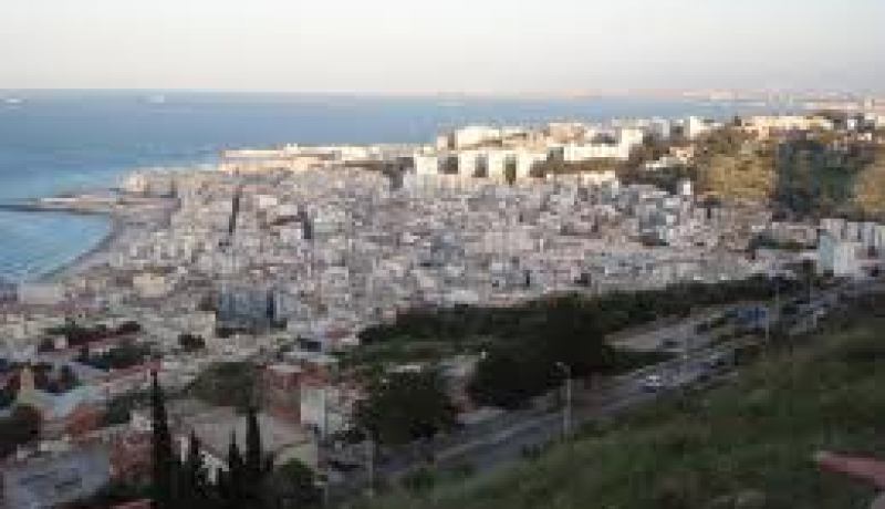 من أقسام و مطاعم مدرسية إلى سكنات في بلدية الحمامات بالجزائر العاصمة