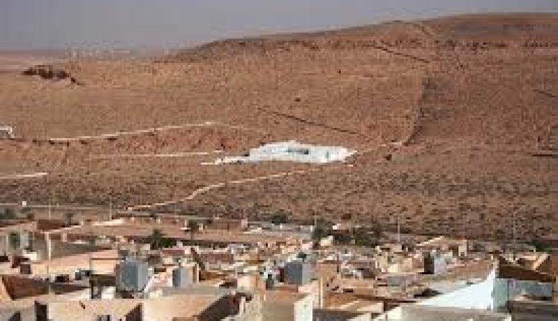 مجموعة مسلحة تعتدي على سيارة عمال شركة اونازيو التابعة لسوناطراك
