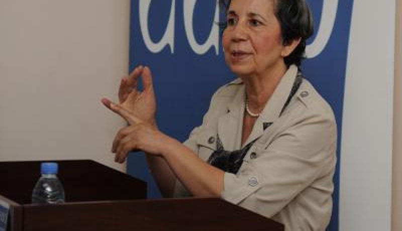 بن حبيلس: الهلال الأحمر يخصص ثلاث عيادات طبية متنقلة لولايات الجنوب