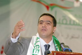 بلعيد يجمع 1010 توقيع و يؤكد على استرجاع ثقة المواطن من خلال الرئاسيات