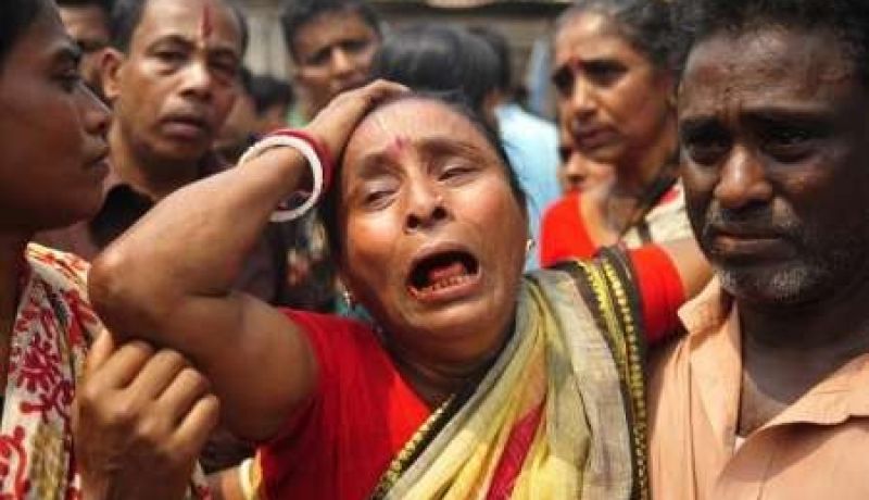 27 قتيلا في تدافع اثناء توزيع ثياب في بنغلادش