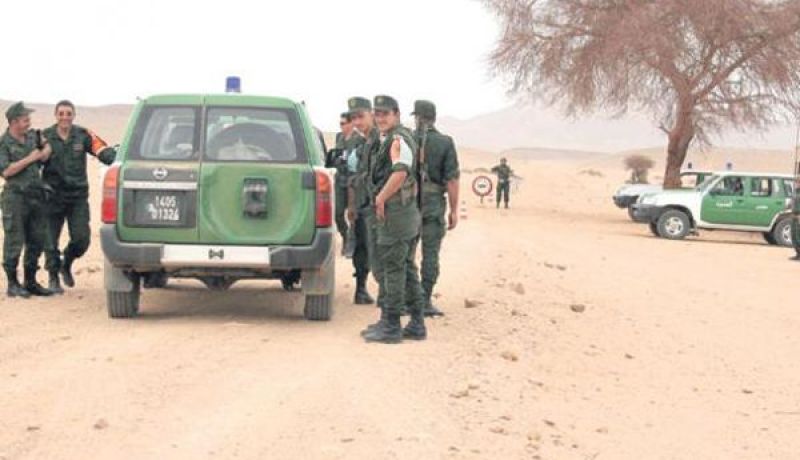 الجيش يوقف 11 مهربا من جنسيات مختلفة بجانت