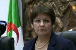 بن غبريت تطالب بشروحات حول تدني المستوى العلمي في الطورين الإبتدائي والمتوسط