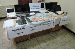 بَنّاء سوري يتزعم عصابة تزوير شهادات الميلاد