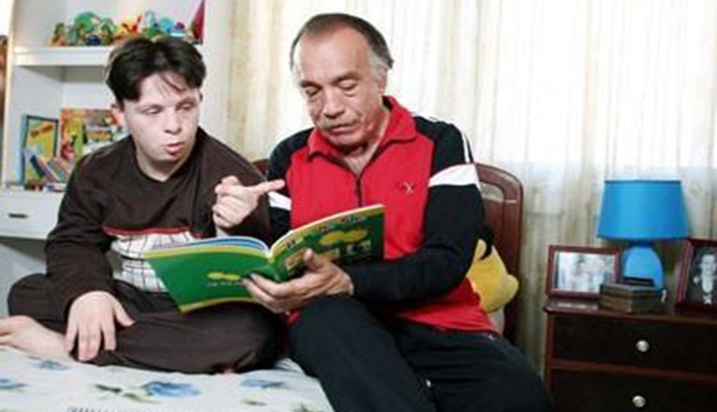 رحيل بطل “وراء الشمس” السوري لذوي الإحتياجات الخاصة