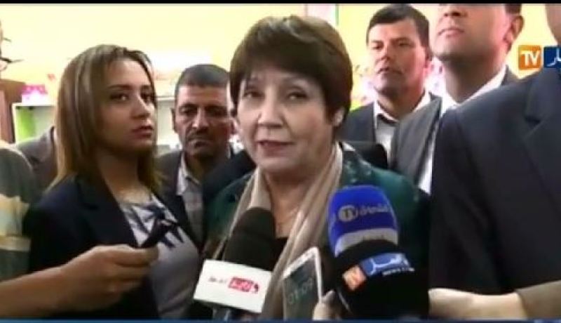 بن غبريت.. ملصقات تحسيسية في أقسام الإمتحان وعقوبات صارمة لكل محاولة غش