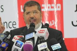 عاجل  مرشح الاخوان المسلمين محمد مرسي اول رئيس لمصر بعد مبارك