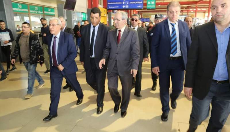 العاصمة.. وزير النقل في زيارة فجائية للمحطة البرية بالخروبة