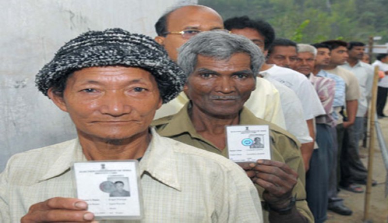 بدء انتخابات المجالس التشريعية في خمس ولايات هندية