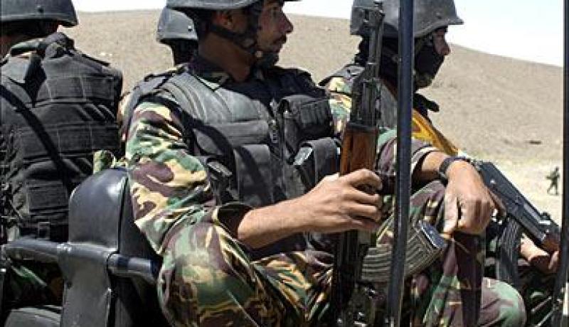 الجيش اليمني يواصل زحفه نحو مدينة “جعار” بعد معارك ضارية مع تنظيم القاعدة