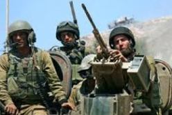 جيش الإحتلال الإسرائيلي يستهدف منازل الفلسطينيين شرق خان يونس