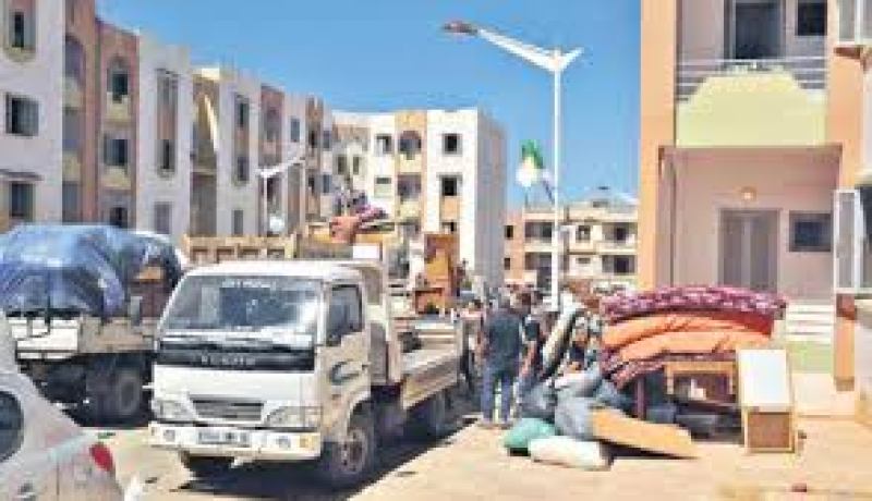 المجلس الشعبي لولاية الجزائر يكذب الشائعات و يؤكد ان عمليات الاسكان لن تتم إلا بعد الإنتهاء من التجهيزات المرافقة