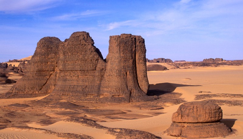 لوباريزيان تكشف عن خريطة حول التجارب النووية الفرنسية في الصحراء الجزائرية