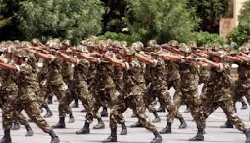 مدير العتاد بوزارة الدفاع يؤكد أن تقليص مدة الخدمة الوطنية قيد الدراسة
