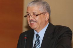 الرئيس التونسي يستقبل سلال  في باريس