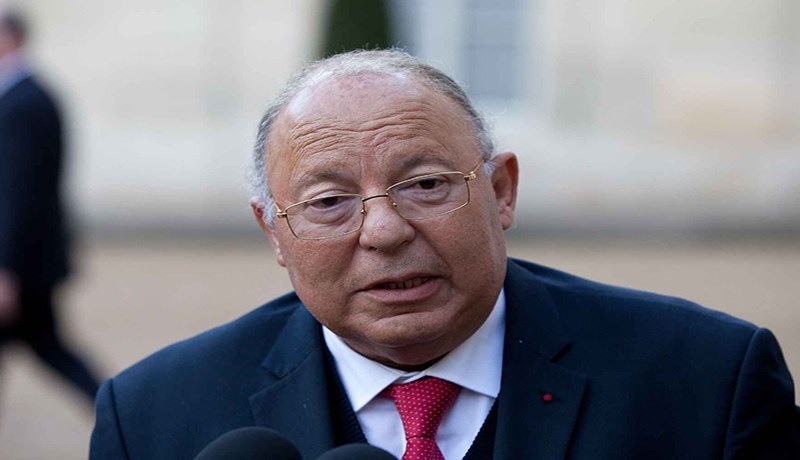 وضع إمامين تحت الإقامة الجبرية في فرنسا بسبب أحداث باريس