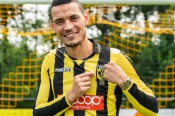 درفلو: “أسعى لمنح صورة مشرفة عن اللاعب الجزائري في هولاندا”