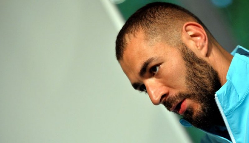 “البياسجي” قد يضع حدّاً لمسيرة بن زيمة مع ريال مدريد