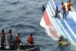 انتشال الصندوق الأسود لطائرة اير آسيا المنكوبة