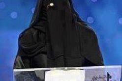 امراة تذهل العالم الاسلامي و الغربي