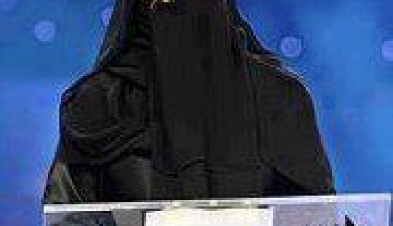 امراة تذهل العالم الاسلامي و الغربي