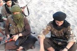 ثلاثة إرهابيين يتخلون عن حمل السلاح ويسلمون انفسهم  في اليزي