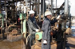 البنك العالمي يتوقع انخفاض سعر البترول إلى أكثر من نصف ما كان عليه سنة 2008