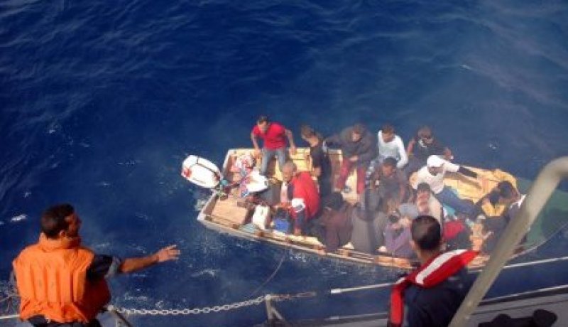 اعتراض 11 مهاجرا غير شرعي بمستغانم والبحث عن 16 مفقودا بعرض البحر