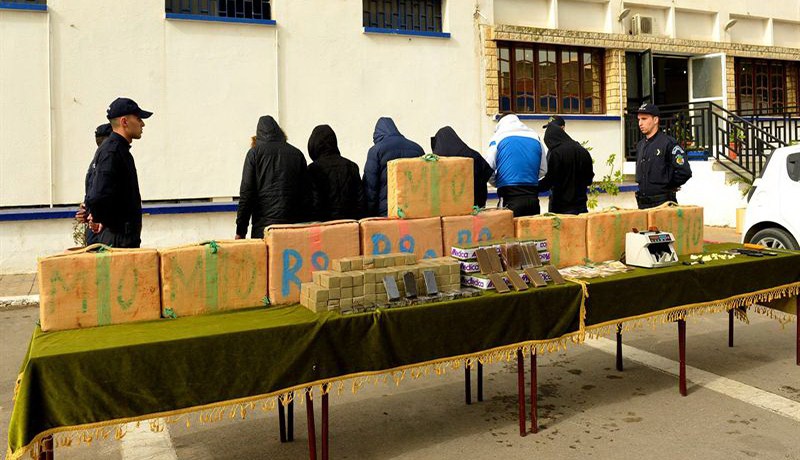 توقيف بارون بصدد إدخال 1,6 قنطار من  الكيف إلى تلمسان