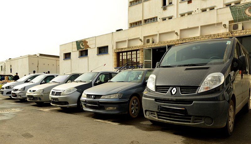 توقيف عصابة «المور» لسرقة السيارات وتهريبها كقطع غيار إلى المغرب