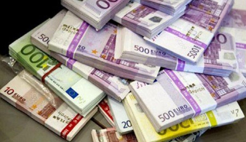 ألماني يعثر على مبلغ طائل ويسلمه للشرطة
