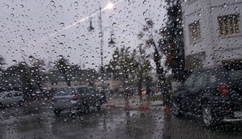 نشرية خاصة تحذر من أمطار رعدية