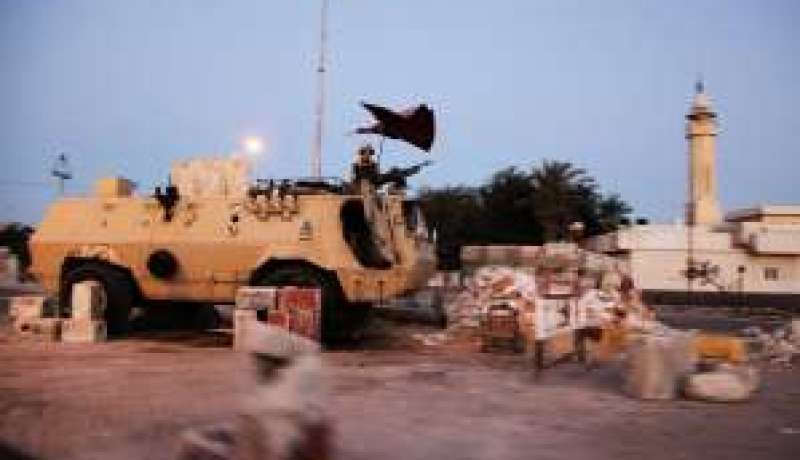 الجيش المصري يواصل سحب دباباته من سيناء