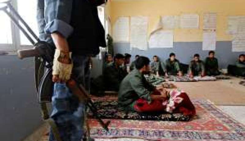 أول محاكمة لأنصار للقذافي أمام محكمة مدنية في ليبيا