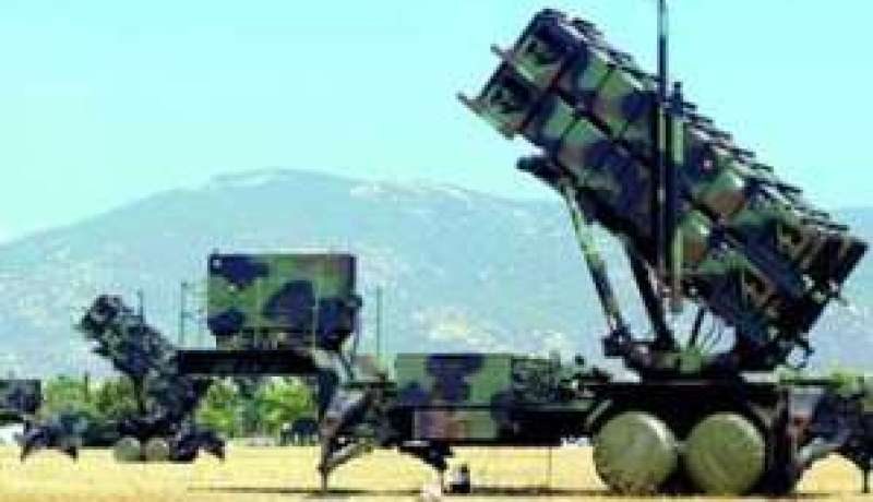 وفد من حلف الناتو يصل تركيا لنشر بطاريات صواريخ باتريوت على الحدود مع سوريا