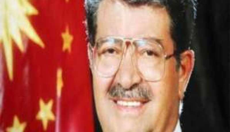 تحليل رفات الرئيس التركي أوزال يذكي التكهنات بشأن وفاته مسموما