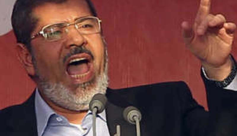 رئيس البرلمان الأوروبي يدعو إلى الضغط على مرسي
